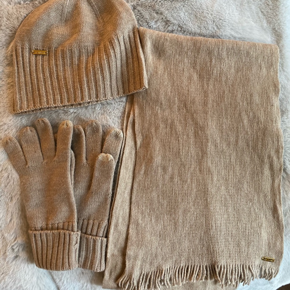 Calvin Klein hat, scarf, glove set